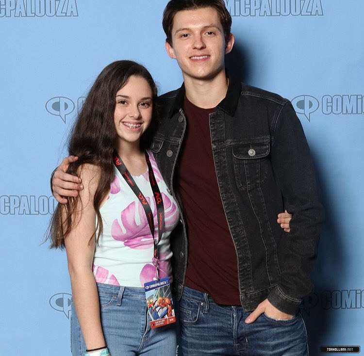 March 26 - Comicpalooza 2018 - 1290 - Tom Holland Fan